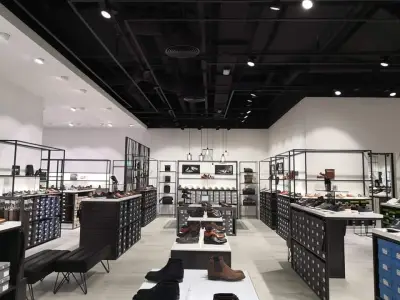 HUMANIC I Paradise Center