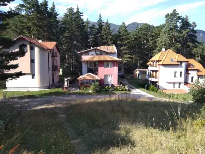 Хотел "Планински езера"