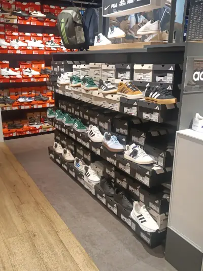 DEICHMANN