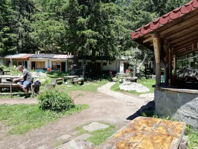 Хижа Ловна