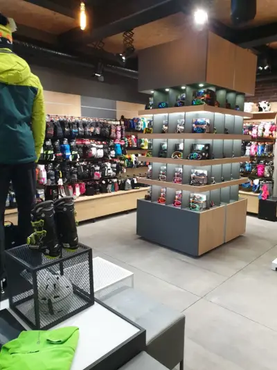 Sport Shop PIRIN SPORT Bansko Спортен Магазин ПИРИН СПОРТ