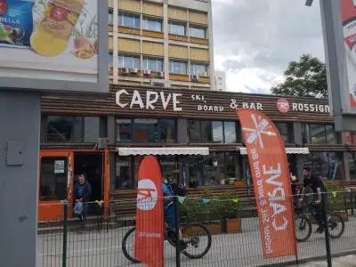 CARVE Indoor Ski, Board & Bar