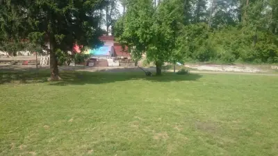 Спортна база Ботунец