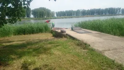 Спортна база Ботунец