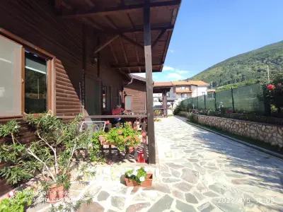 Andreevite Houses