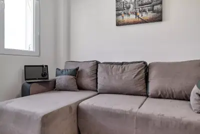 Cozy Apartment with Balcony on the Black Sea- part of the family 'Vicki Apart
