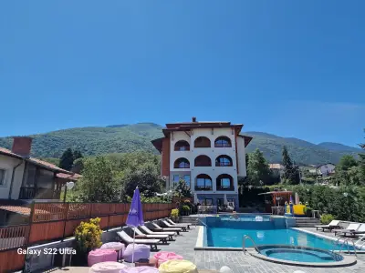 EMAR HOTEL & SPA