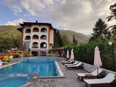EMAR HOTEL & SPA