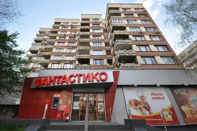 Фантаcтико Ф08