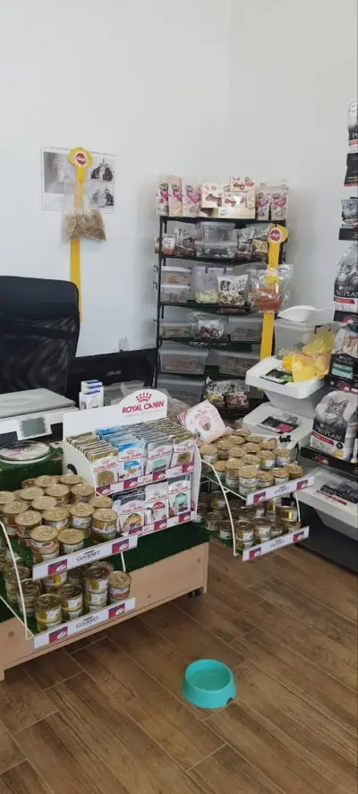 Зоомагазин Пловдив - "Петруша Pet Shop", висококачествени храни на ниски цени.