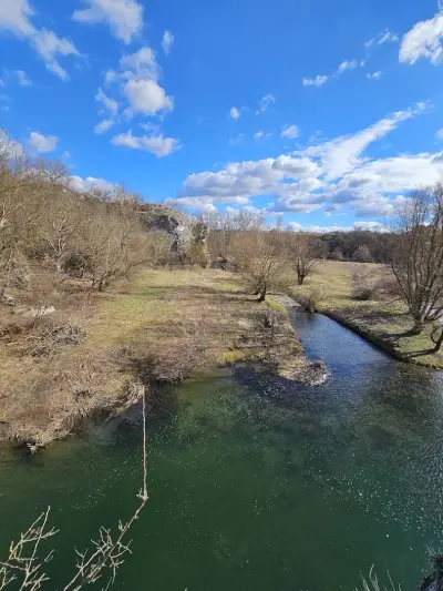 Скална арка при село Ъглен