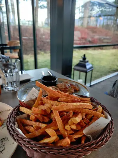 Win Bar Grill&Fish