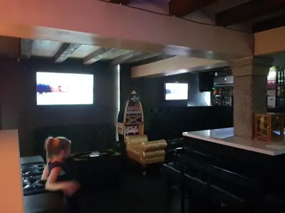 WHISKY BAR UNDERGROUND