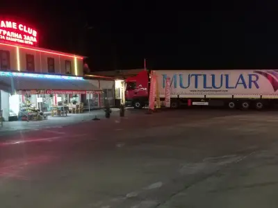 Süleyman ve uysal ustanın yeri Meśhur Kasap