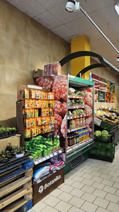 T MARKET