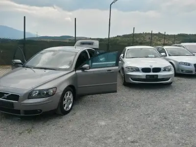 Автомобили