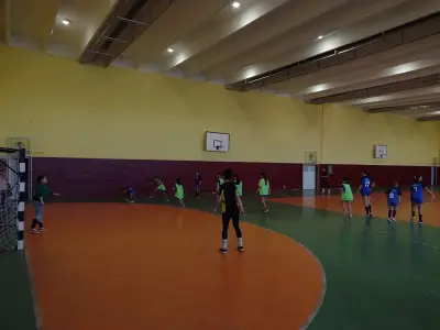 Стадион „Христо Ботев“