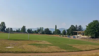 Стадион „Христо Ботев“