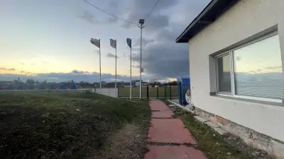Стадион Бенковски