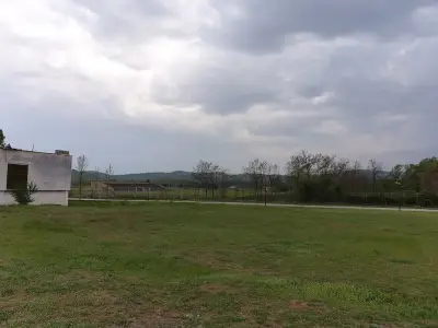 Стадион Баня
