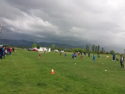 Стадион „Овощник“