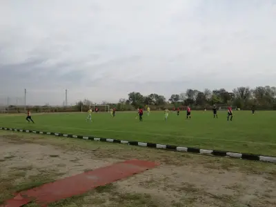 Стадион „Христо Ботев“