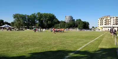 Стадион "Приморско"