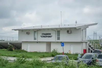 Стадион Суворово