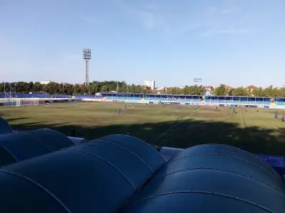 Стадион Каварна