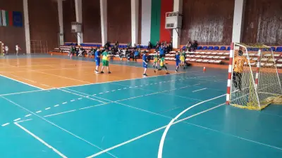 Стадион Каварна