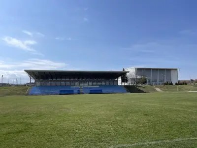 Стадион „Горна Малина“