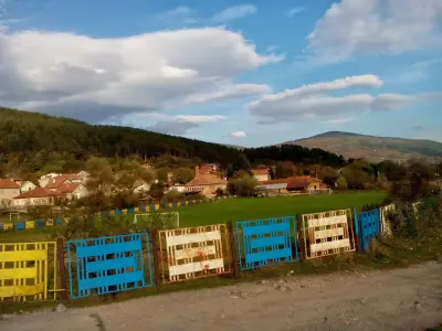 Стадион Искра