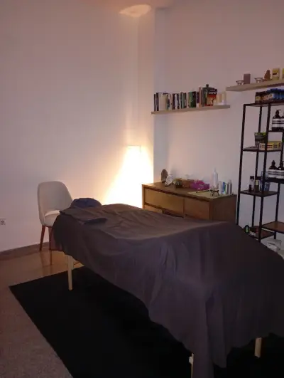 Масажи и Кинезитерапия до Парадайс мол - Physio § therapeutic massages - near Paradise mall - YOGALICIOUS STUDIO