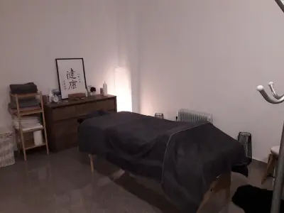 Масажи и Кинезитерапия до Парадайс мол - Physio § therapeutic massages - near Paradise mall - YOGALICIOUS STUDIO