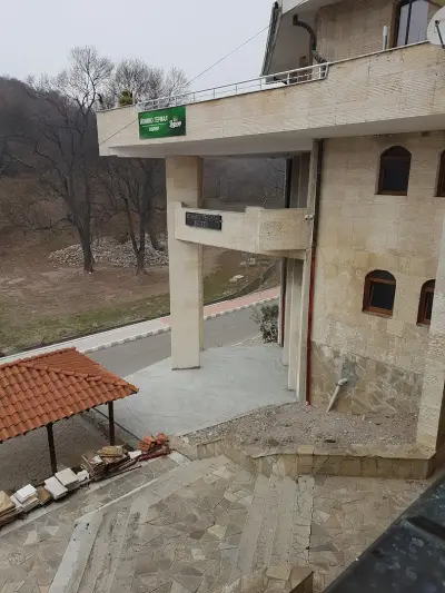 СПА Хотел "Замъкът - Джамура"