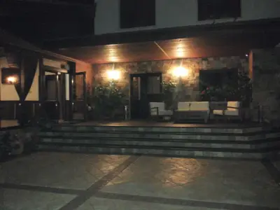 Izvor Hotel "Изворъ"