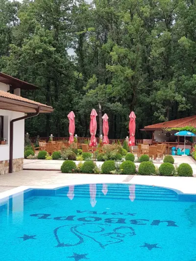 Izvor Hotel "Изворъ"