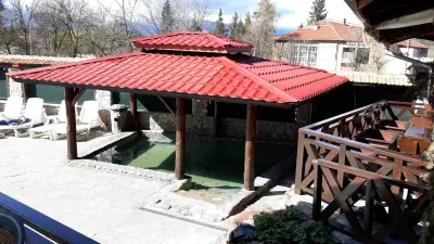 Thermal Mineral Pool "Izgreva"