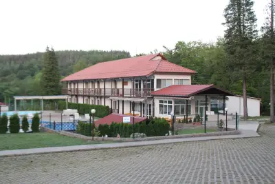Почивен комплекс Минкови бани