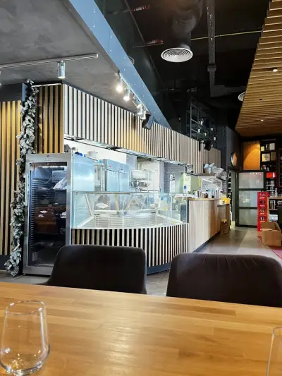 Crystal Burger & Steak