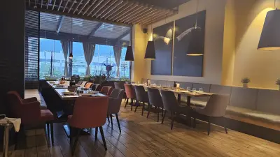 Crystal Burger & Steak