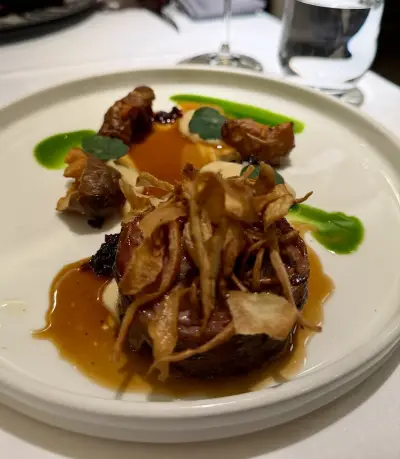 Unica Restaurant