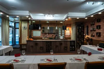 Ресторант "THE TABLE"