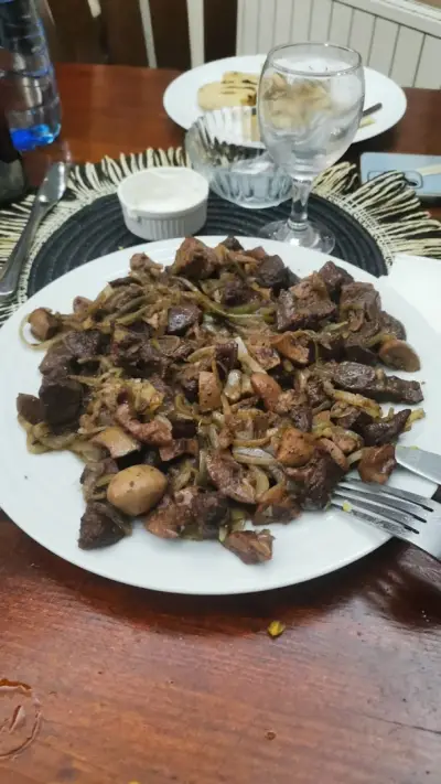 Ресторант Перущица