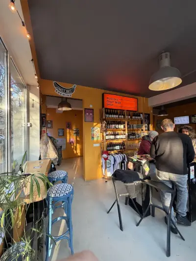 Pivoteka Craft Beer shop