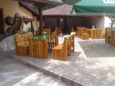 Бистро „Ореха“