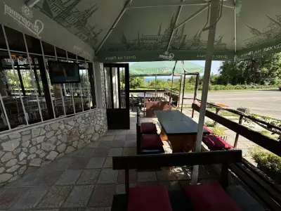 Бистро и Пицария “Златна Рибка”