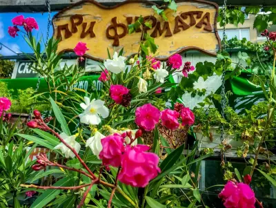 При Фирмата