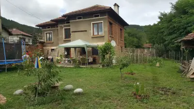 Кръчме "Райо"