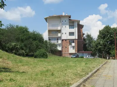 ДЕТСКА ГРАДИНА "РАДОСТ"
